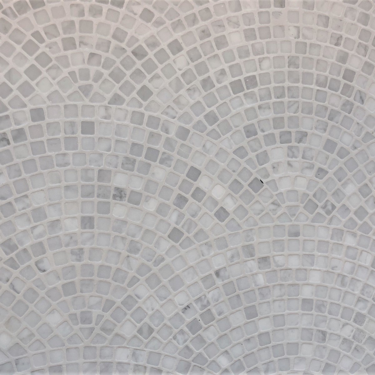 Carrara Tumbled Fan Mosaic